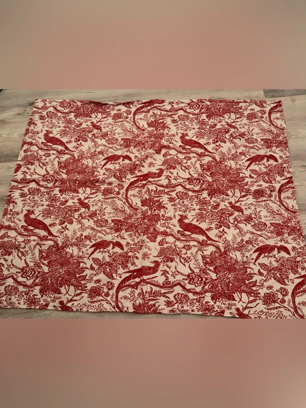 Vintage 1984 Brandywine Bird Toile Red & Ivory Floral Tablecloth 43 x 37